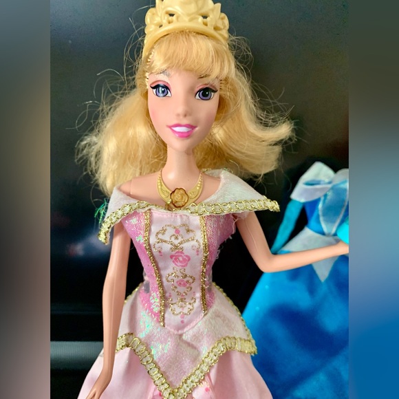 Disney Princess Magic Fairy Lights™ Sleeping Beauty - Picture 3 of 11